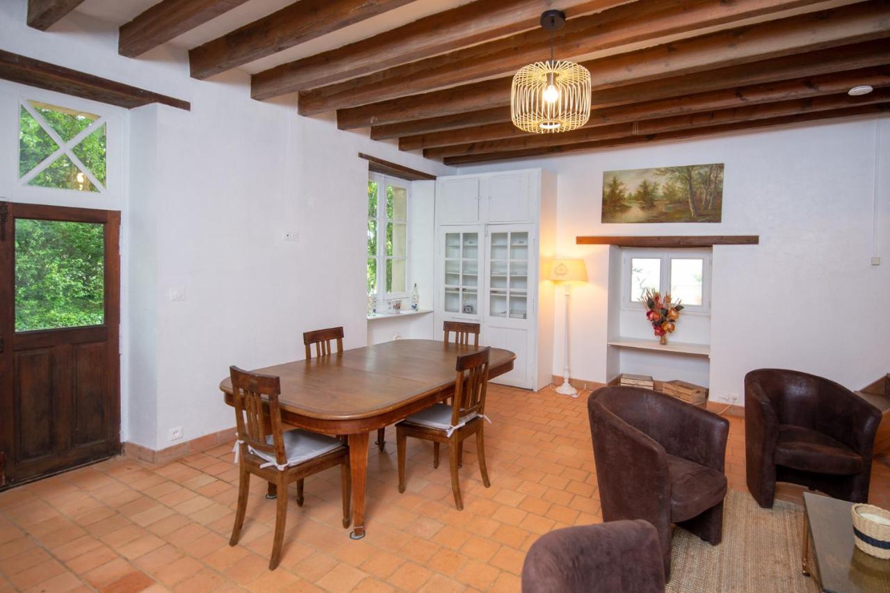 La Croix Des Vignes Villa Brossay Bagian luar foto